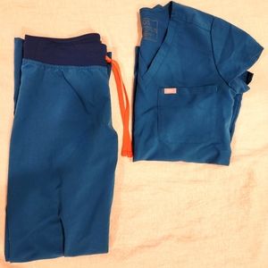 Figs scrub set! ALPS BLUE! DISCONTINUED COLOR!!